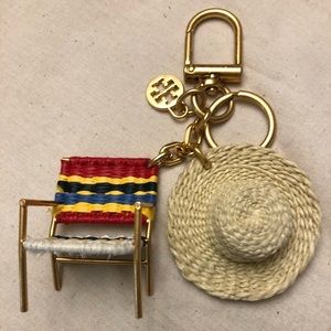 TORY BURCH BEACH CHAIR BAG CHARM